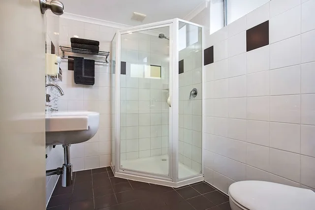 غرفة بريميوم بسرير كوين، Comfort Inn On Raglan 5/6