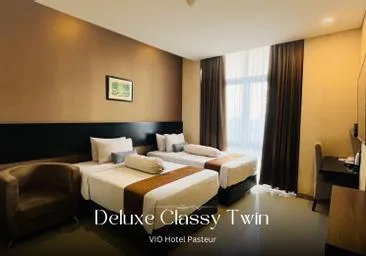 Classy, Deluxe، Vio Pasteur Bandung Managed By Dafam Hotels 1/2