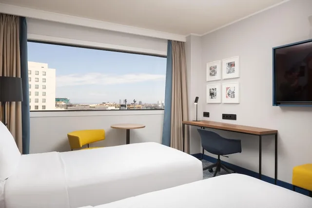 Room, Twin Beds, Sky View، Hilton Barcelona 6/12