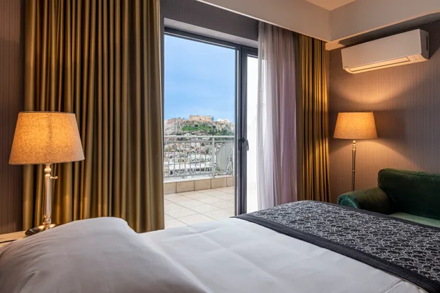 غرفة بسرير مزدوج أو سريرين منفصلين بإطلالة، Astor Hotel 2/5