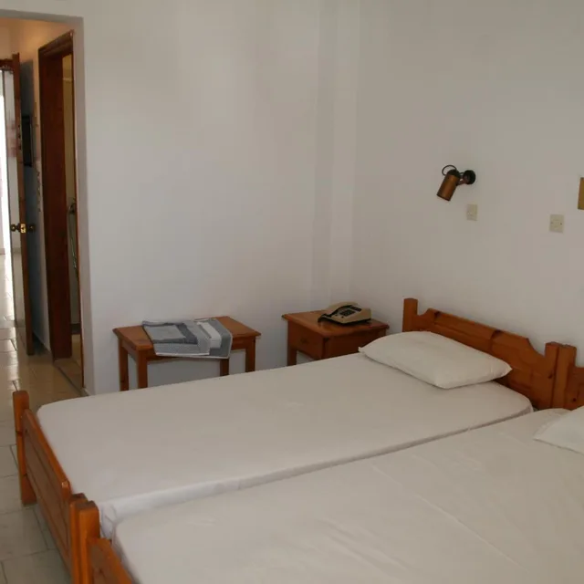 غرفة بسريرين منفصلين، Andavis Hotel - Adults Only 3/6
