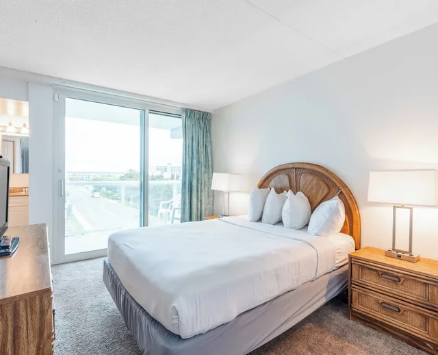 3 Bedrooms, Condo, Premium, Bay View, Balcony، Bay Club Resort 3/10