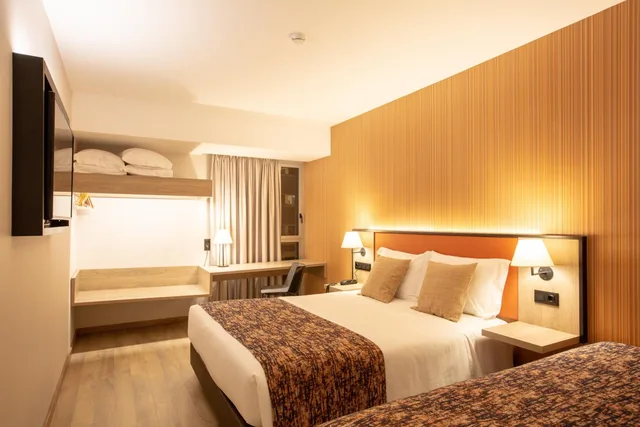 غرفة ثلاثية، Hotel 3K Porto Aeroporto 3/10