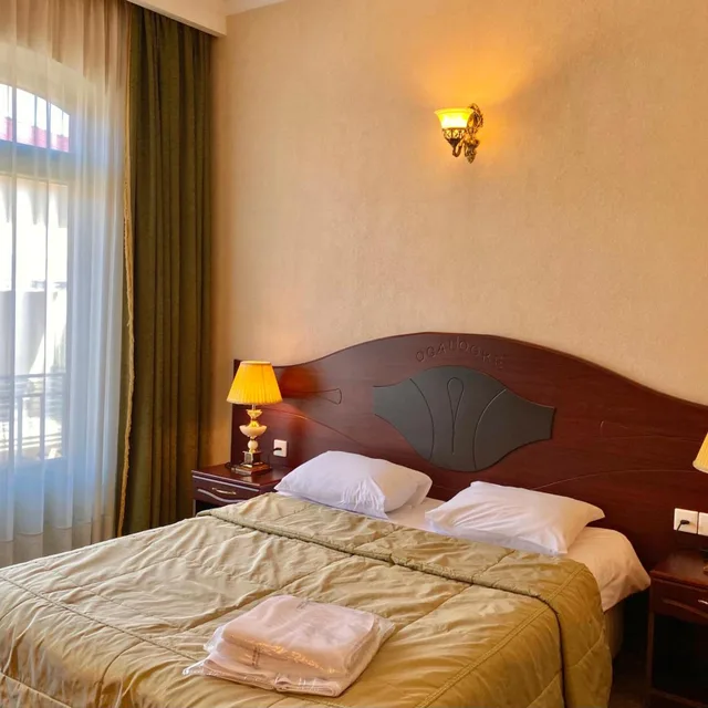 جناح في الملحق، Hotel O. Galogre 2/6