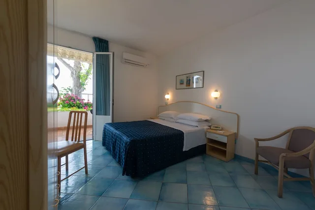 غرفة كومفورت بثلاثة أسرّة، Hotel Villa Ireos 5/10