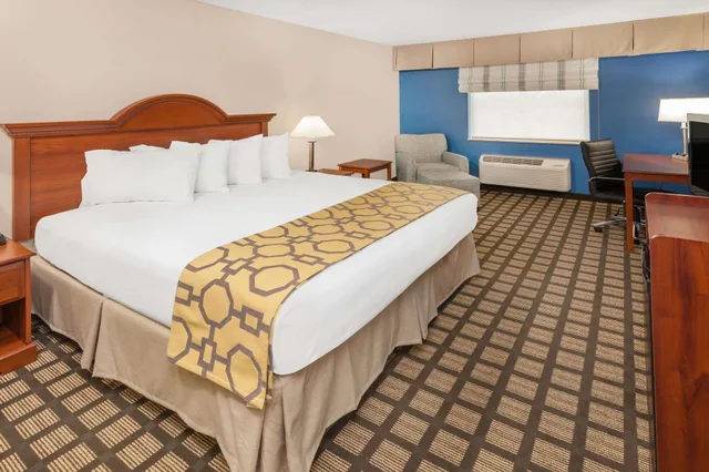 غرفة بسرير كينج، Galesburg Inn and Suites 3/5