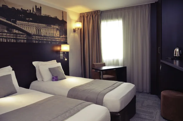 Standard, Twin Beds, Mercure Lyon Est Chaponnay 2/8