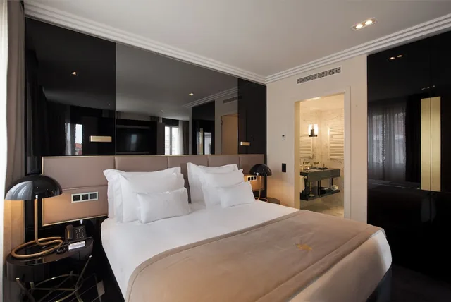 Rossio, Suite, King Bed, Square View، Altis Avenida Hotel 4/10