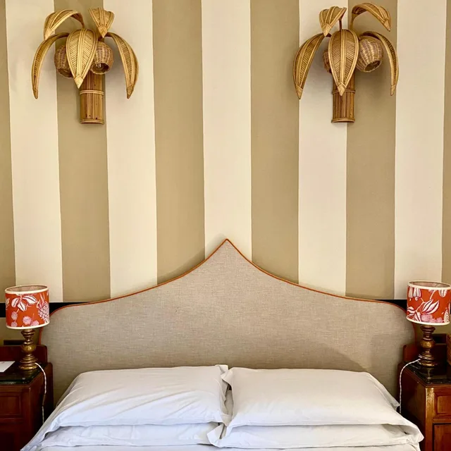 Room, Double or Twin Bed, with View, Hotel Hermitage 2/10
