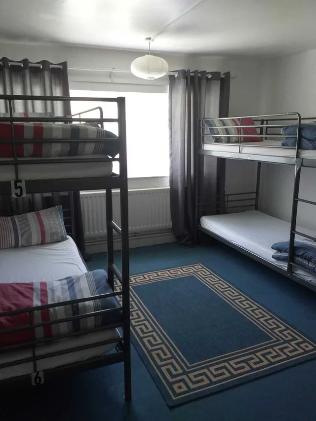 سكن مشترك مختلط بستة أسرّة، The Queens Hostel 1/2