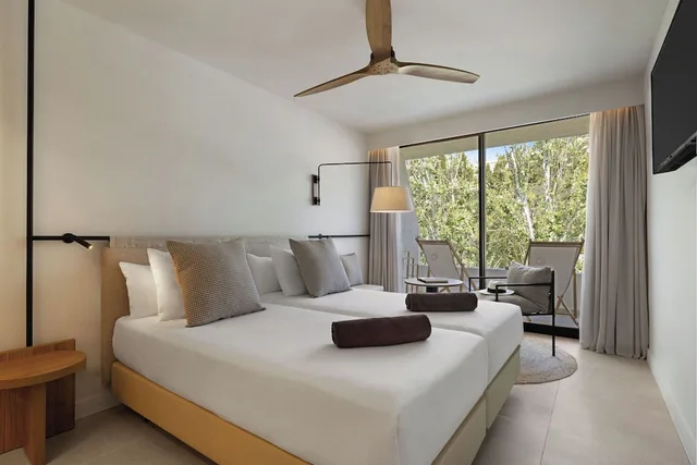غرفة بريميوم بسريرين منفصلين بشرفة، Inmood Aucanada Hotel 1/7