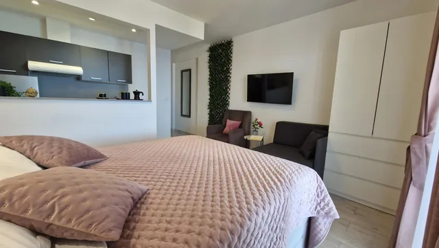 استوديو بإطلالة على البحر بشرفة، Apartments A&amp;M 1/4