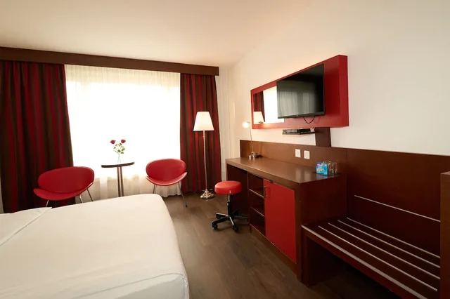 غرفة سوبيريور بسريرين منفصلين، Hotel Conti 5/10