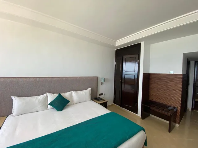 غرفة بسرير مزدوج، Azur Hotel 3/7