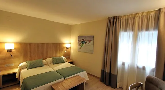 غرفة سوبيريور بسرير مزدوج أو سريرين منفصلين، Hotel & Spa Real Villa Anayet 2/3