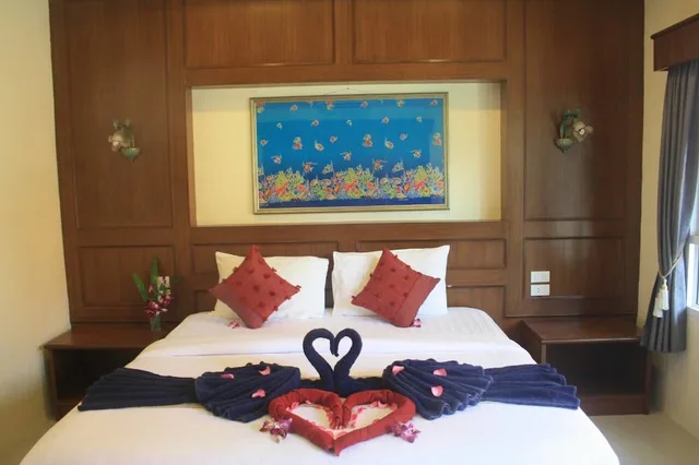 غرفة ديلوكس بسرير مزدوج، Tamarind Twin Resort 3/9