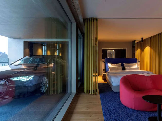Car Loft، b'mine Duesseldorf, WorldHotels Crafted 1/1
