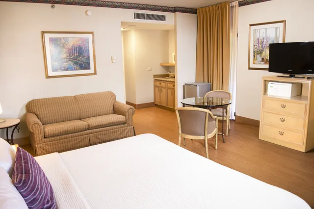 غرفة قياسية بسرير كينج، iStay Hotel Ciudad Victoria 8/9