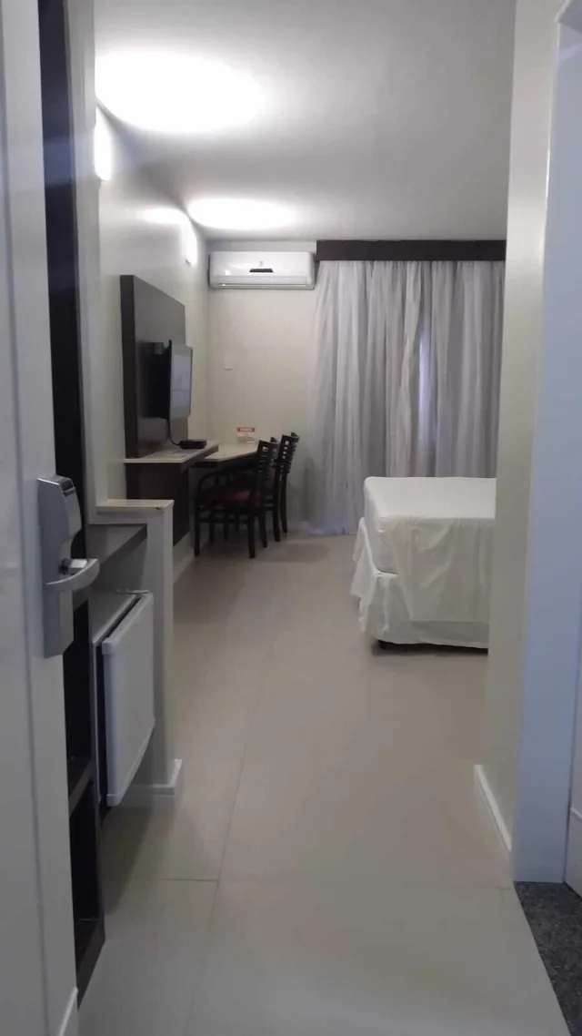 غرفة بسريرين منفصلين بإطلالة على المسبح، Brisamar Hotel 2/4