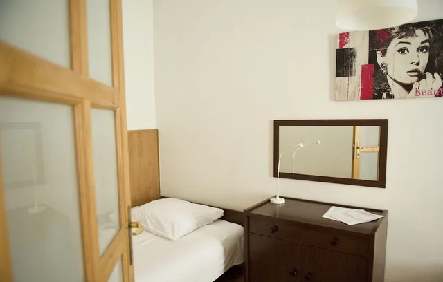 غرفة ثلاثية بثلاثة أسرّة، Cracow Old Town Guest House 3/5