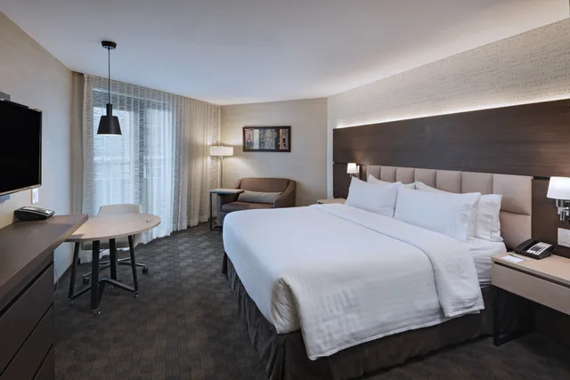 غرفة قياسية بسرير كينج لذوي الإعاقة، HOLIDAY INN GUATEMALA 1/6