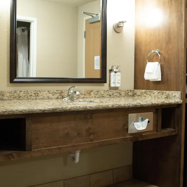 Suite, 2 Queen Beds, Sofa, Holiday Inn Express And Suites Williston 7/8