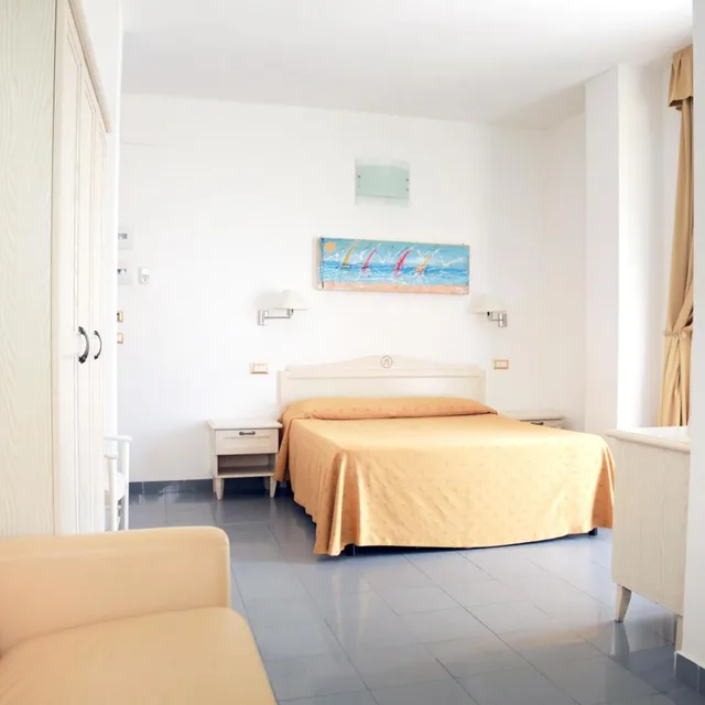 Room, Triple, Marechiaro 1/1