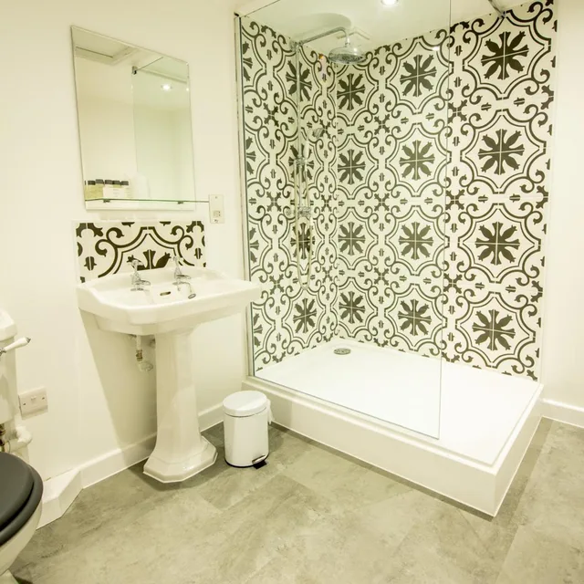 Mansion, Double Bed, Broome Park Hotel 6/7