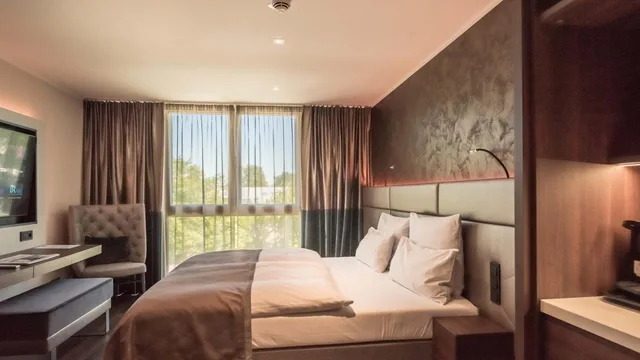 جناح، Innspire Hotel 6/10