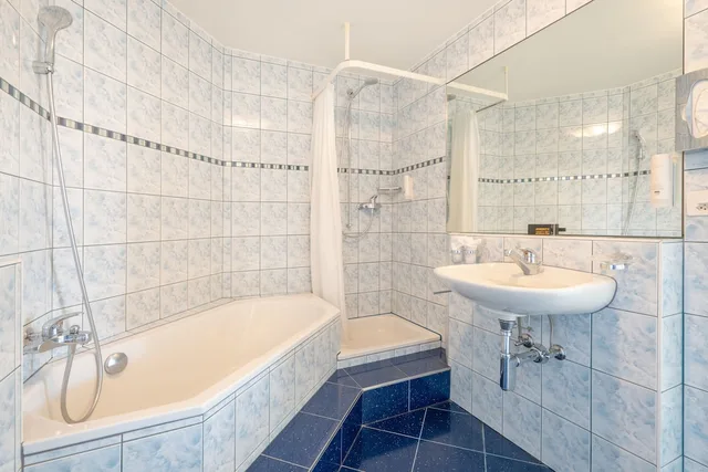 Honeymoon, Suite, 3 King Beds, Altstadt Hotel Magic Luzern 9/9