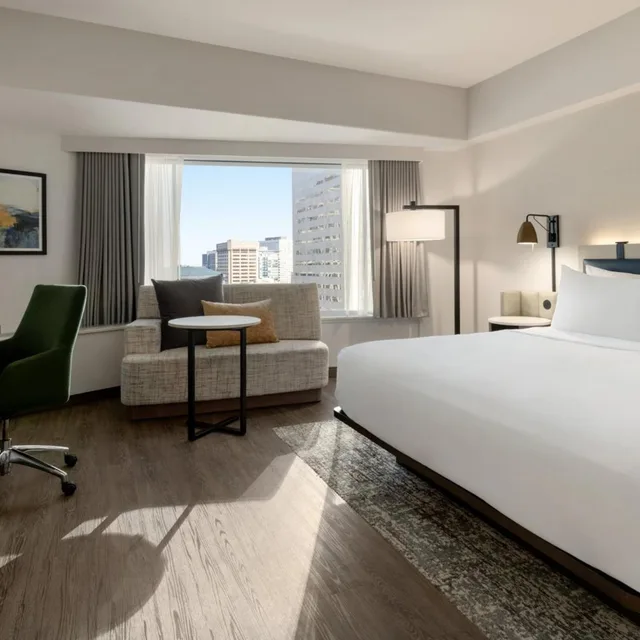 غرفة بريميوم بإطلالة على المدينة في طابق مرتفع، Crowne Plaza Seattle Hotel 4/7
