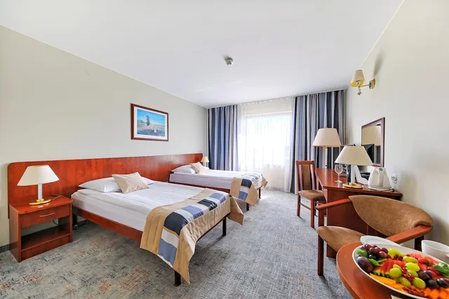 غرفة بزنس بسريرين منفصلين، Gromada Hotel Warsaw Center 2/5