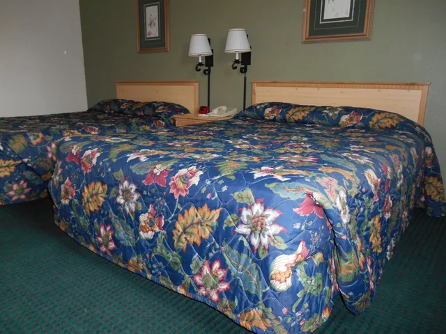 غرفة قياسية بسريرين كوين، Guesthouse Enumclaw 3/4