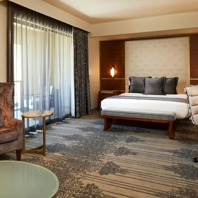 Premium, Suite, King Bed, Balcony, Corner, Legacy Resort Hotel And Spa 1/1