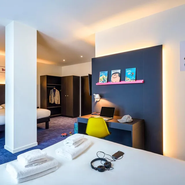 غرفة بريميوم بسرير كوين مع أريكة، Ibis Styles Liege Guillemins 1/10