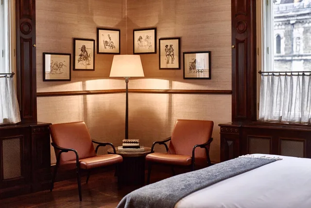 Executive, Double Bed, Callas House 1/3