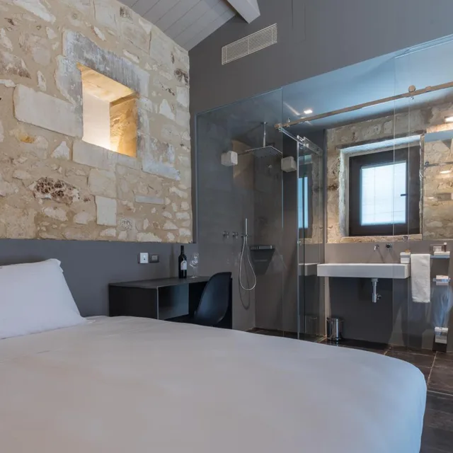 Small Double, Annex, Villa Boscarino 3/8