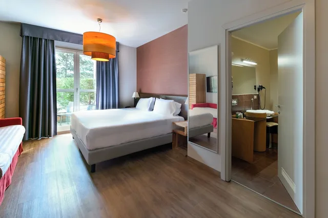 غرفة كلاسيكية ثلاثية بثلاثة أسرّة، Admiral Park Hotel 3/6