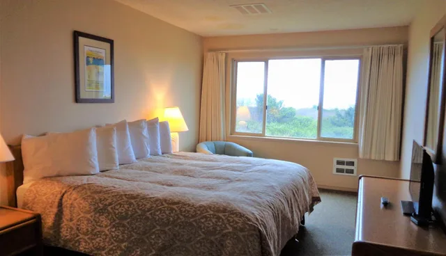 غرفة بسريرين كوين بغرفتي نوم بإطلالة، The Polynesian Resort 2/4