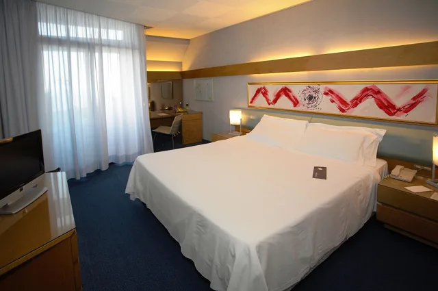 غرفة كلاسيكية بسرير كوين، Four Points By Sheraton Catania Hotel And Conference Center 5/10