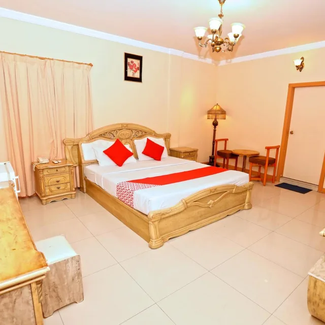 Standard, Sea Shell Hotel 4/10
