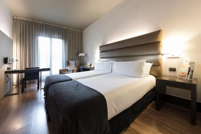 Comfort, Double Bed, with Extra Bed, Gran Hotel Havana 1/4