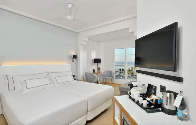 The Level, Family, Twin Beds, Sea View, Sofa, Melia Atlantico Isla Canela 1/5