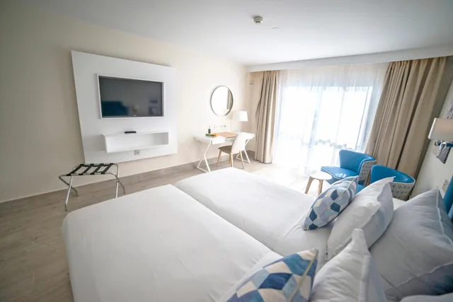 غرفة بسريرين منفصلين، Hotel Boutique TAO Caleta Mar 2/8