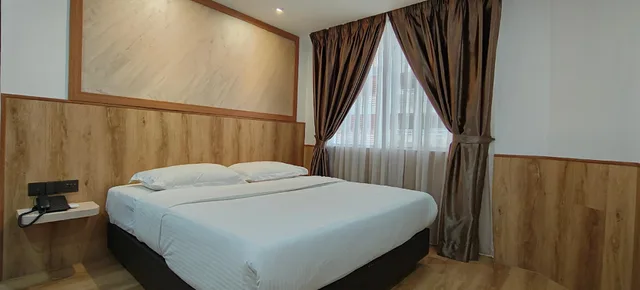 Country, Deluxe، Country Hotel 2/3