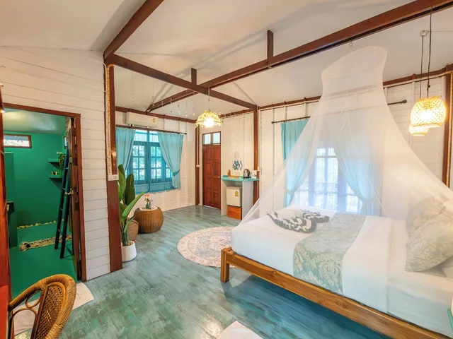 استوديو رومانسي بسرير كينج بإطلالة على البحر، Baan Haad Yao Villas 2/10