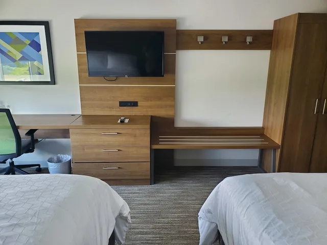 غرفة قياسية بسريرين كوين، Holiday Inn Express and Suites Gettysburg an IHG Hotel 5/7