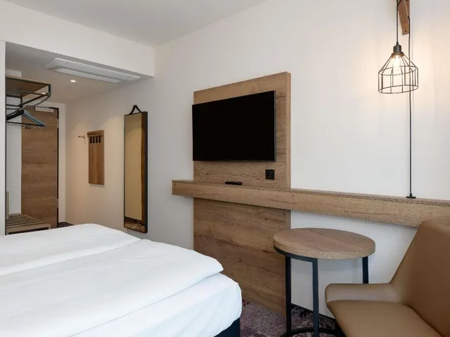 غرفة قياسية بسرير مزدوج، ibis Styles Coburg 7/10