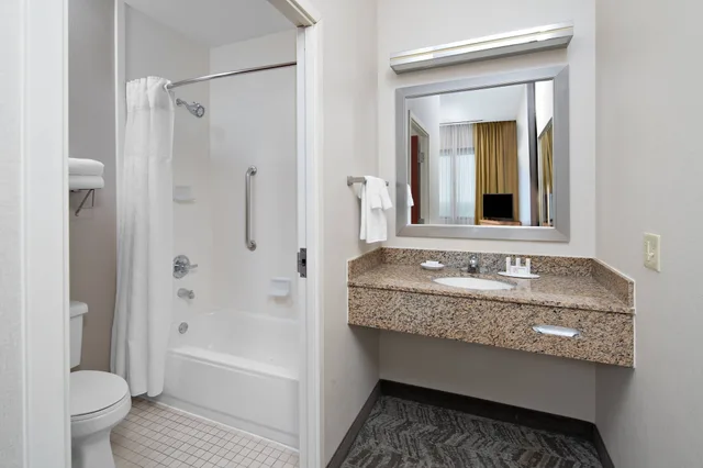 جناح ركني بسريرين مزدوجين، Springhill Suites Chicago Ohare By Marriott 4/4