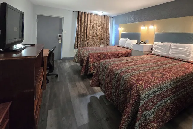 2 Queen Beds Non-Smoking, Eagle Inn by Hotel O Richmond Midlothian Turnpike 1/10